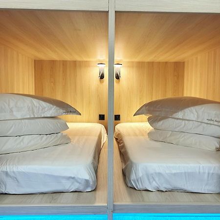 Unplan Hostel مدريد المظهر الخارجي الصورة