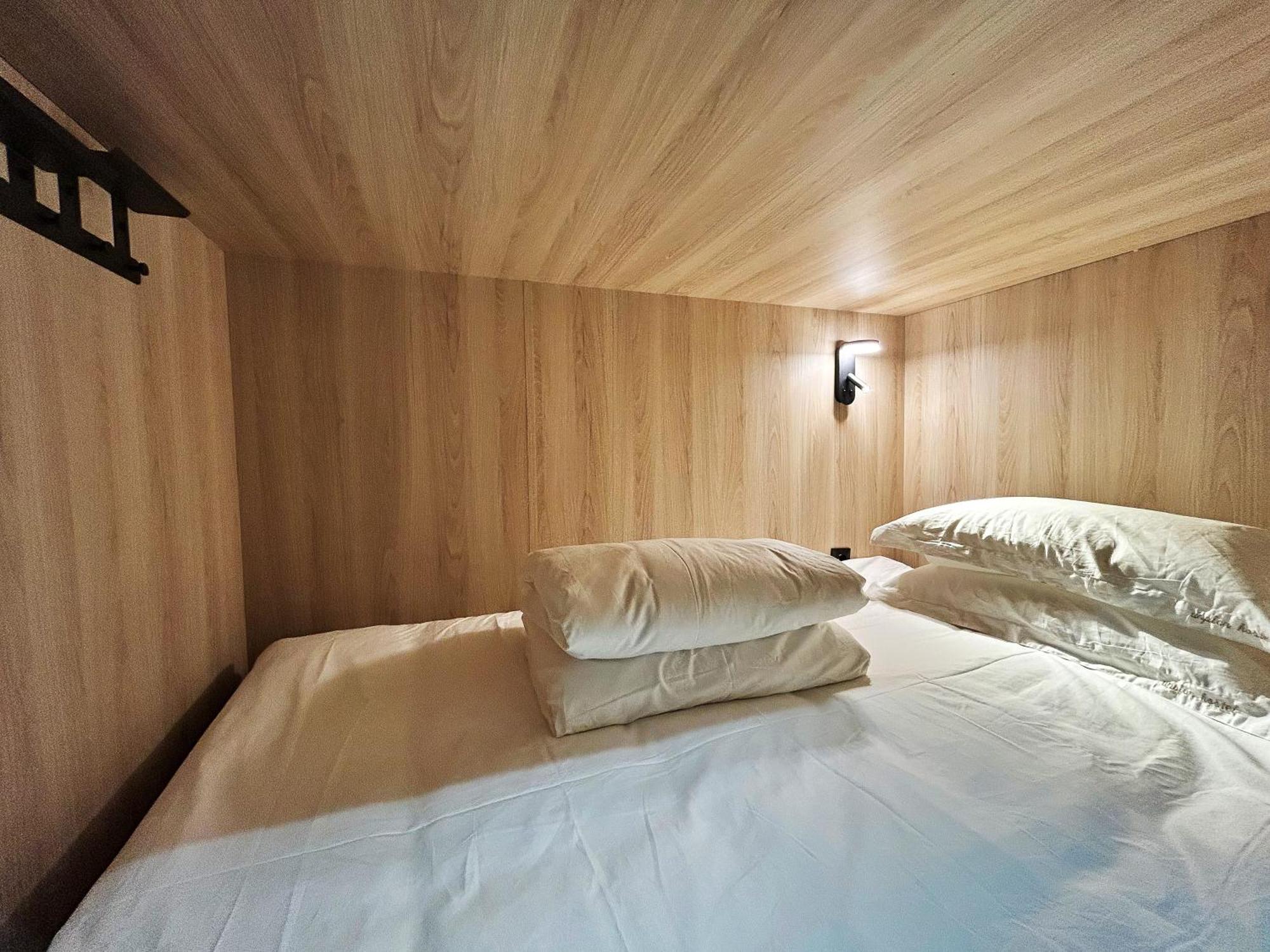 Unplan Hostel مدريد المظهر الخارجي الصورة