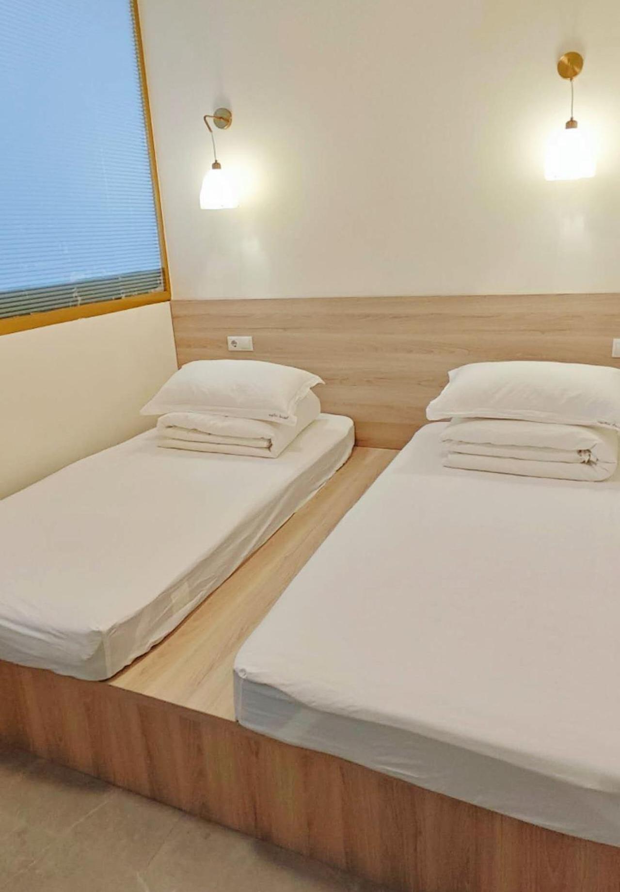 Unplan Hostel مدريد المظهر الخارجي الصورة